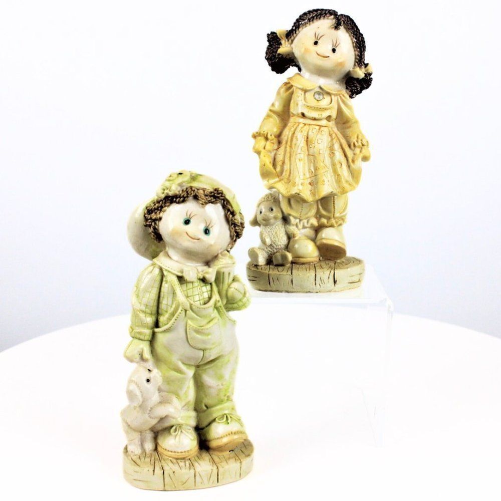 2 Vintage Figurines Boy & Girl Grannycore Kitsch Cottagecore Polystone Statues